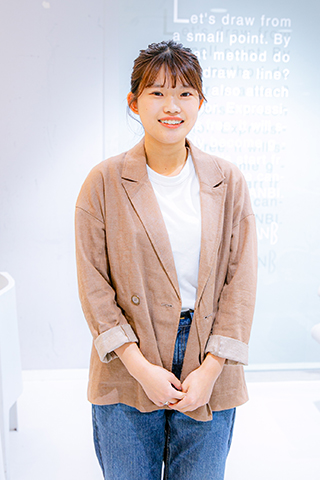 繁村 彩乃さん